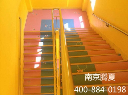 pvc塑胶地板楼梯